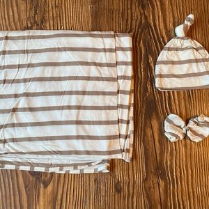 Lou Lou & Company Newborn Hat Bundle